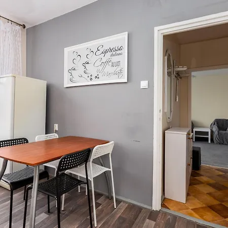 Targ Rybny Standard By Bookinghost *